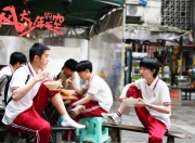 雷火电竞网站-湖人连续压制活塞的背后，恩比德的影子效应？